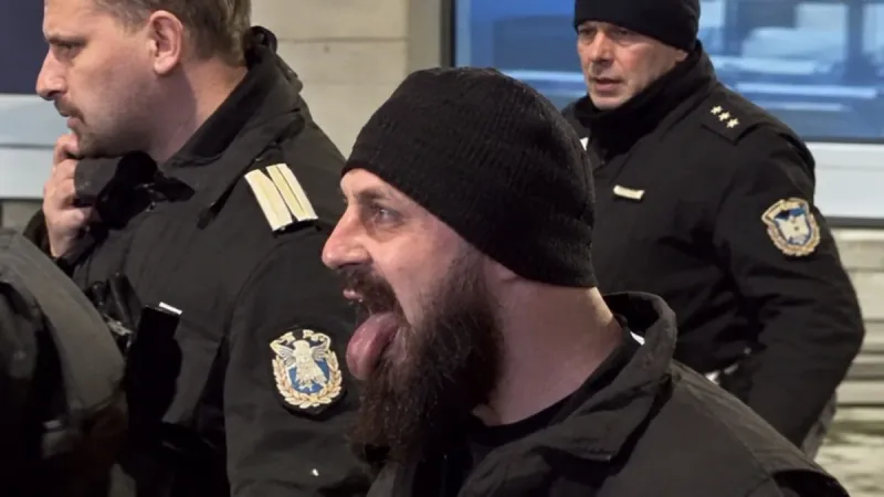 От един кадър до огромен обществен натиск: какво се знае за смъртта на полицая Петко Атанасчиков